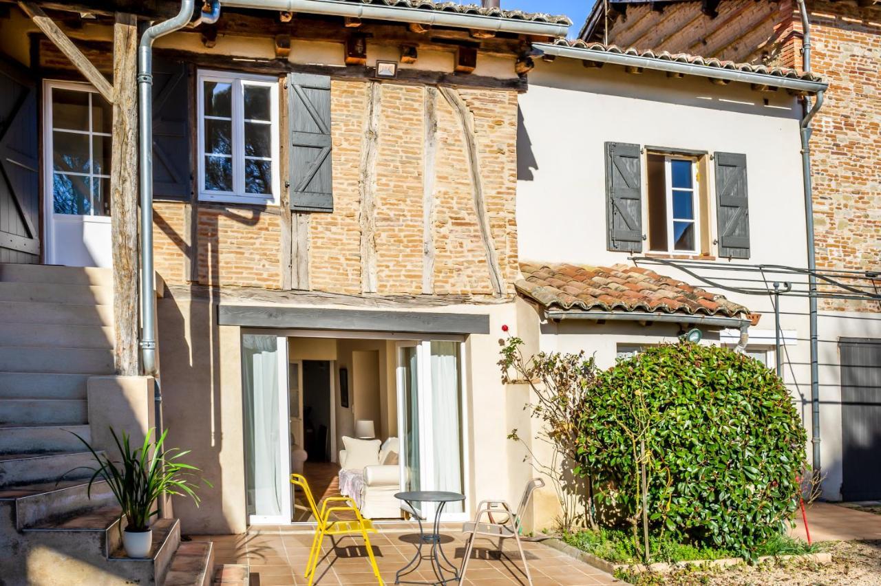 ¨Gîte du Café Suquet Giroussens Extérieur photo
